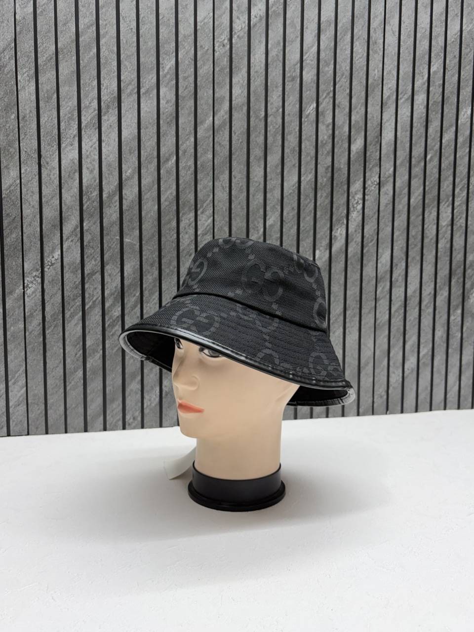 Guchi_GG_Horsebit_Premium_Monogram_Unisex_Bucket_Hat